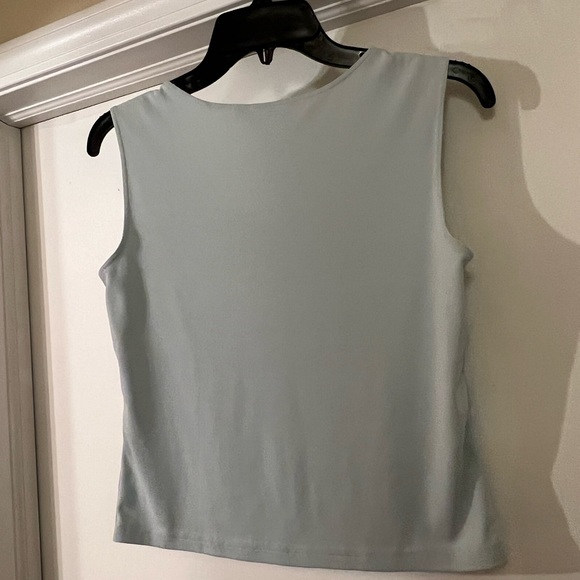 CAbi size medium blue crop blouse with busy darts - Picture 3 of 4